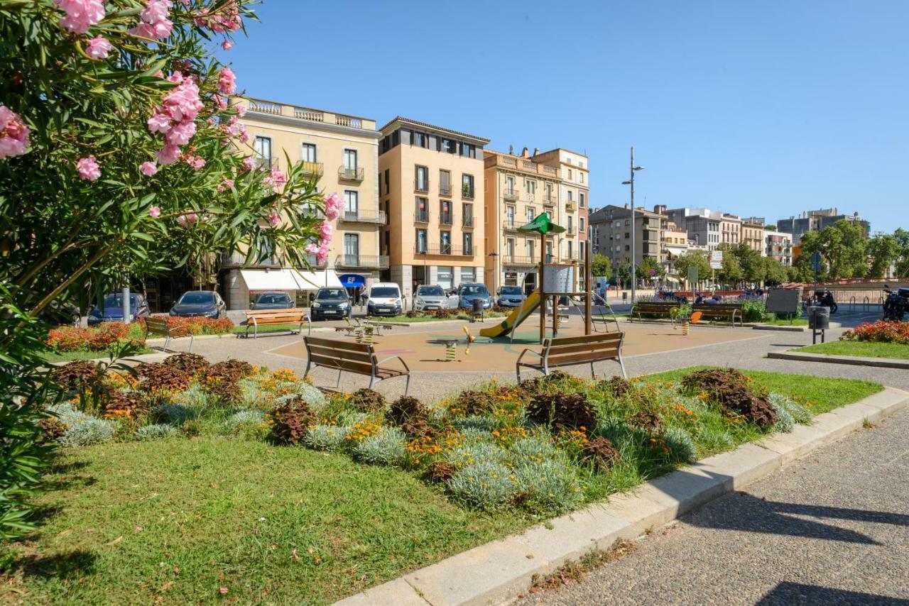 Apg Placa Catalunya Girona Eksteriør bilde